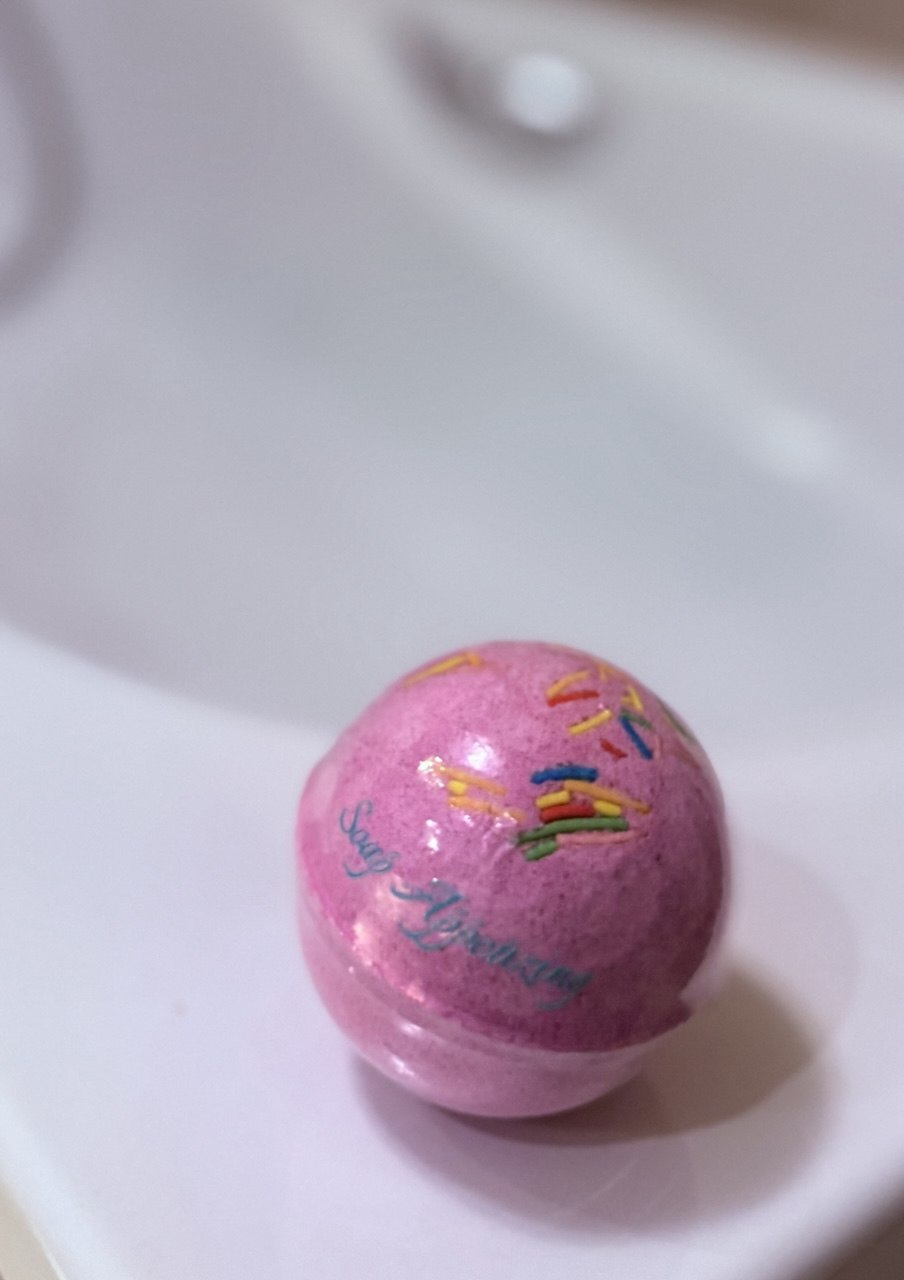 Lemonade Bliss Bath Bomb
