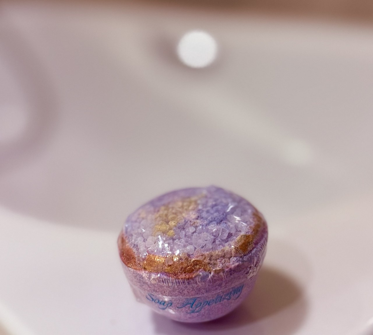 Amethyst Rain Bath Bomb